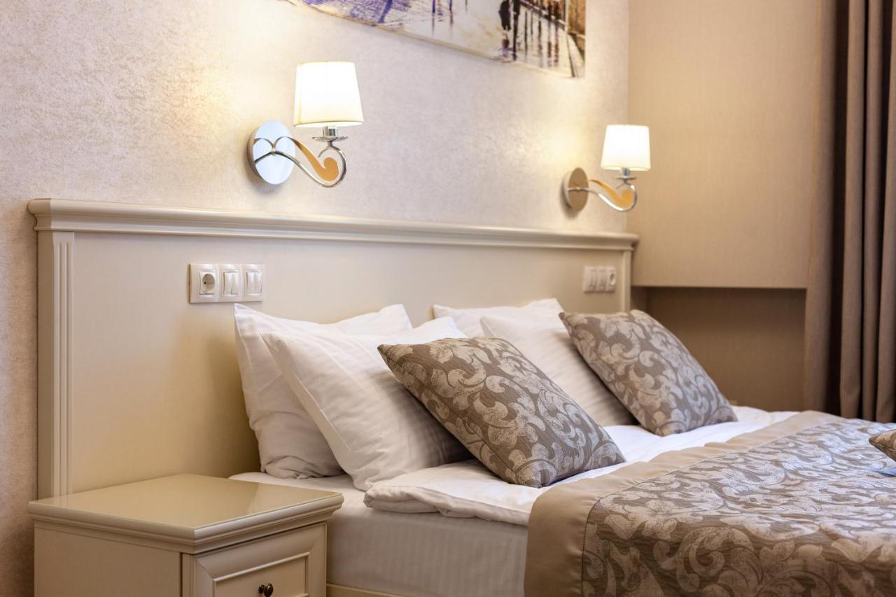 Royal Mini-Apart Hotel On Rynok Square Liov Exterior foto